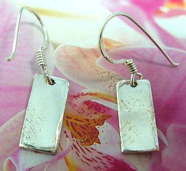 Sterling silver French fish hook earwires earring in rectangular