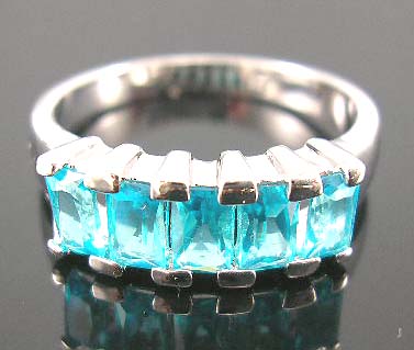Mordern fashion jewelry design in fine cutting cz engagement ring with aqua diamond cz stones