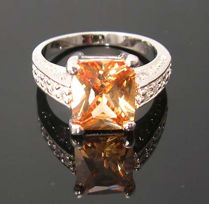Women's favorite cubic zirconia jewelry designer online supply champagne cz ring with multi mini clear cz 