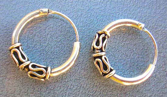 Jewelry silver Bali art design wholesaler mystic sign and pattern decor loop design sterling silver earrings 