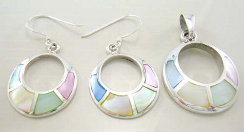 Online wholesale pearl set jewelry in assorted mother of pearl sterling silver earrings and pendant     